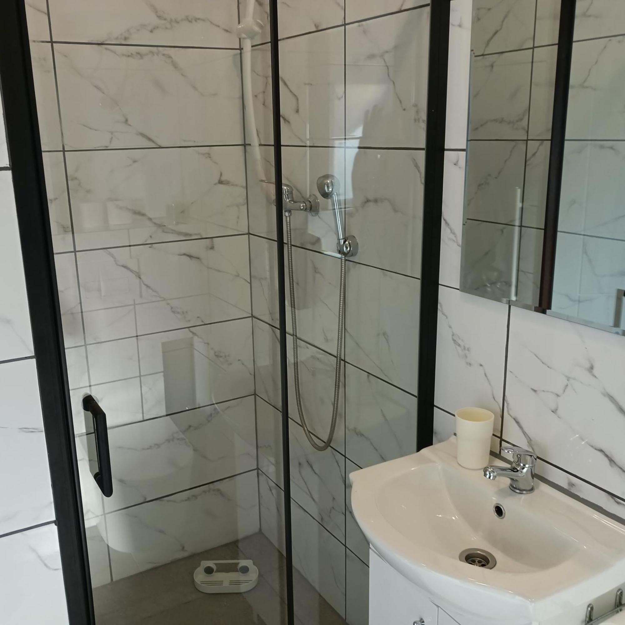 Kwatery 42 Jelenia Góra Εξωτερικό φωτογραφία